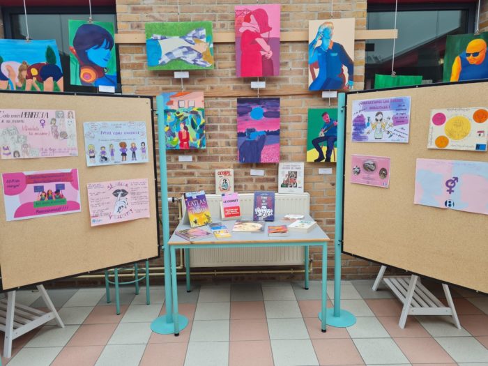 photo espace droits des femmes au CDI